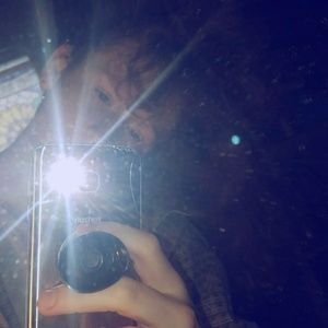 Meet your Posher, Olivia